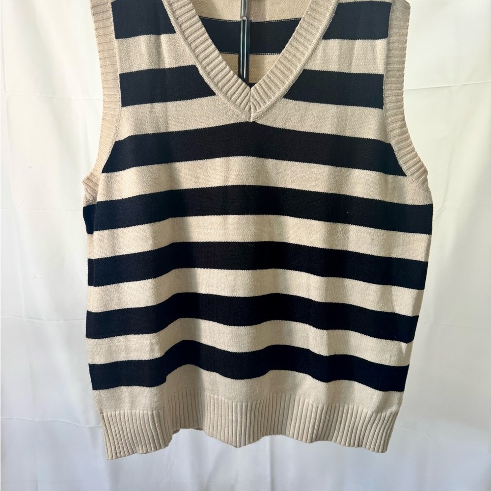 Amazon Women's V-Neck Sweater - Black and Tan Stripes